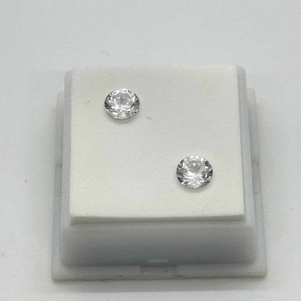 Lab Created White Sapphire Round Cut 6.5mm 2.50 CTW Gemstones For Jewelry Making - Picture 3 of 11